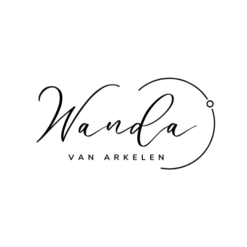 Logo Wanda van Arkelen transparant